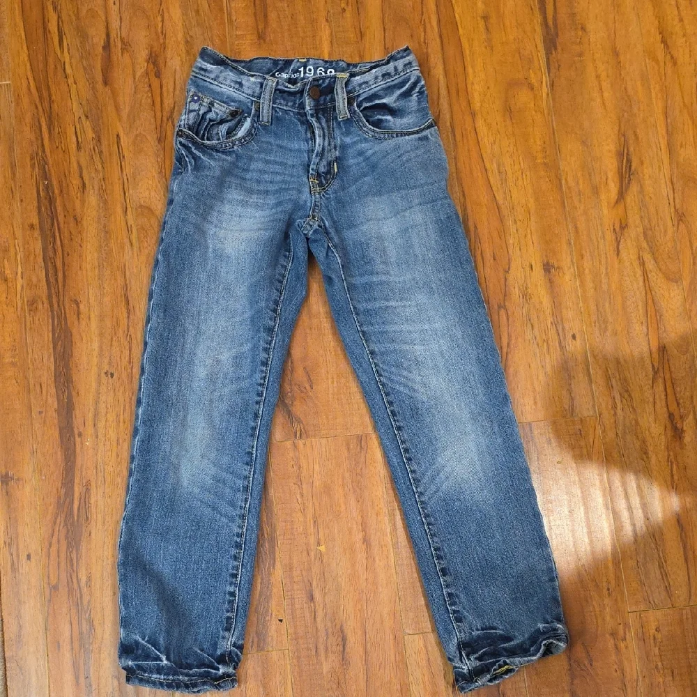 GAP Straight Leg Blue Jeans